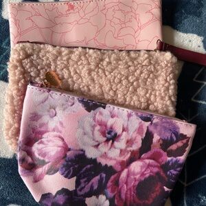 Ipsy Pink Floral and Textured Cosmetic Bag Set